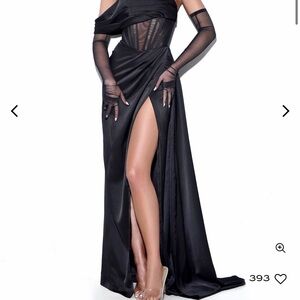 Chic Black High Slit Corset Gown
